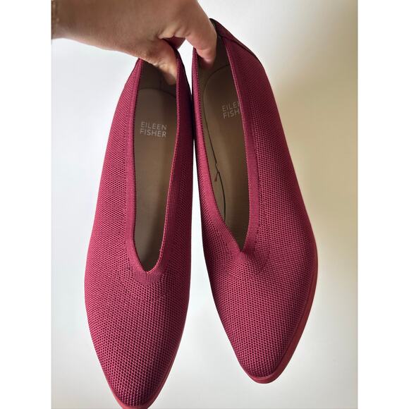 Eileen Fisher Signy Knit Chunky Block Heel Pumps in Burgandy, Size 8.5 - Picture 3 of 7
